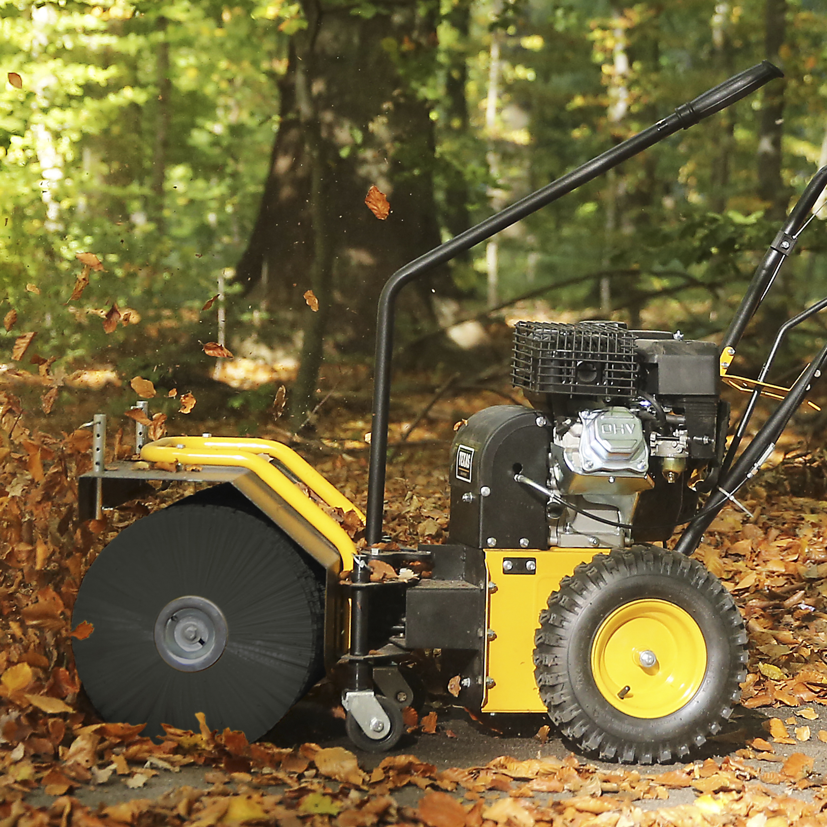 Texas Kehrmaschine - Handy Sweep 710 TG Winterset mit Schneeschild, Behälter und LED