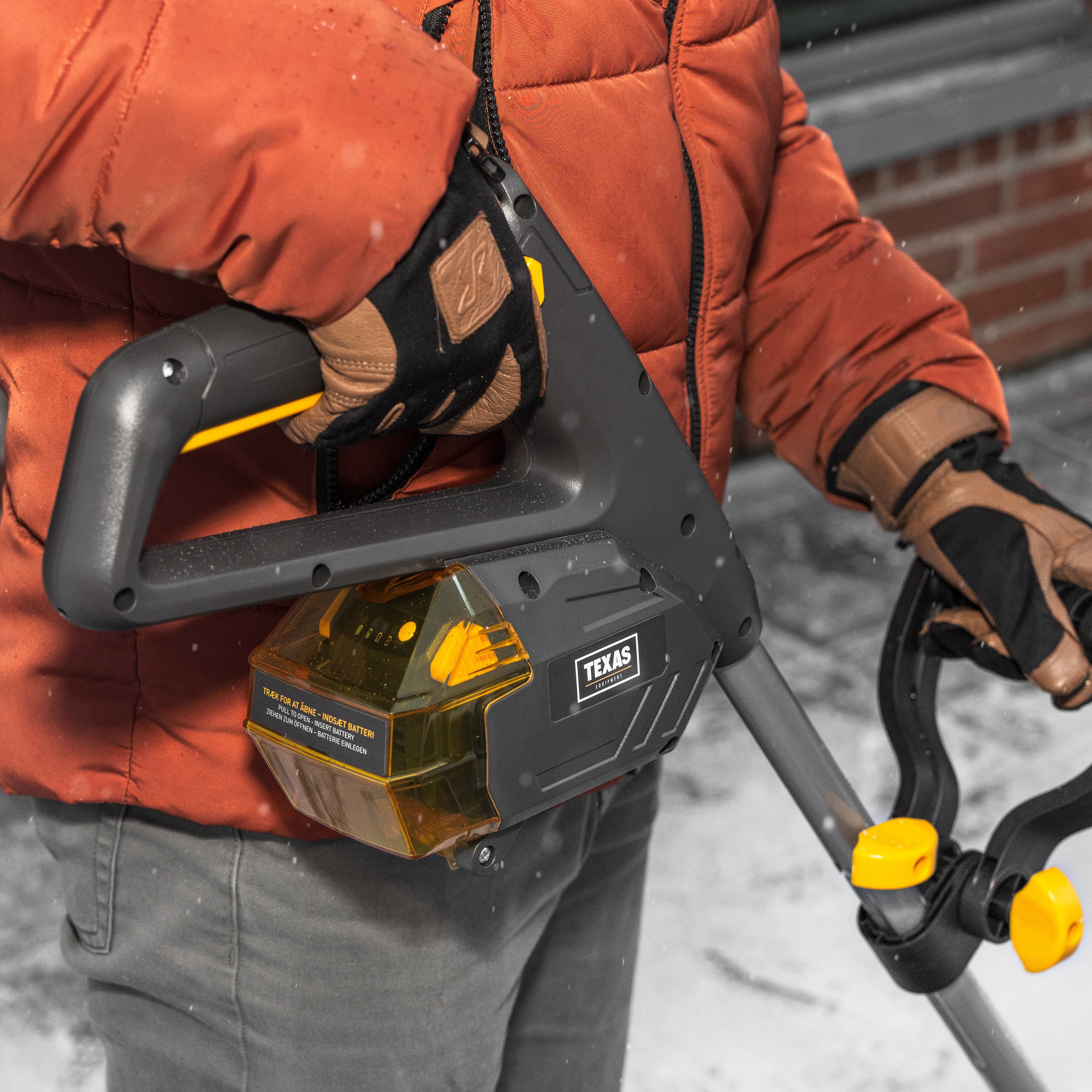 Texas Akku Schneefräse STX2000 (20V) - Mit Akku und Ladegerät