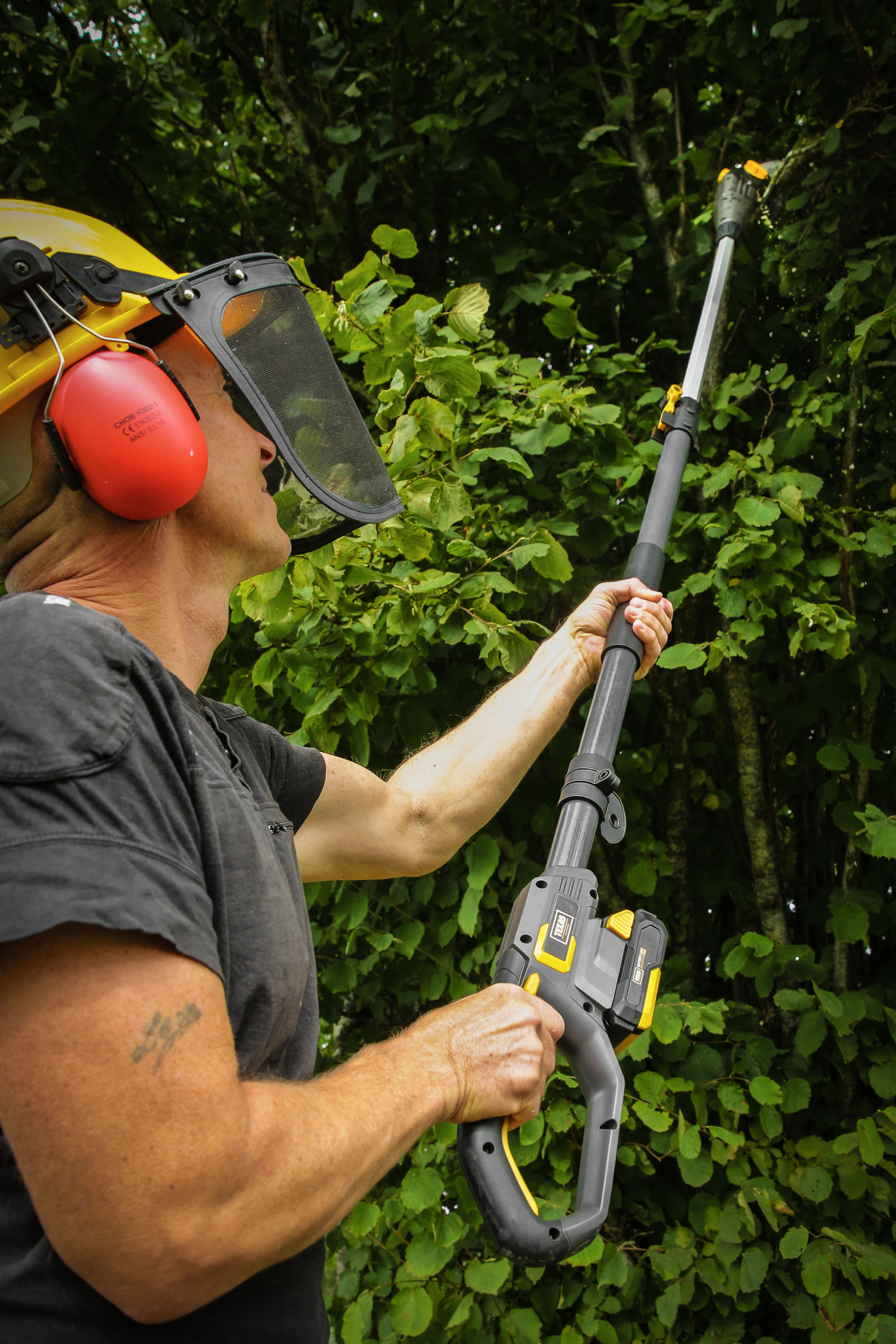 Texas Akku Teleskopkettensäge PCX2000 (20V) mit Akku+Ladegerät