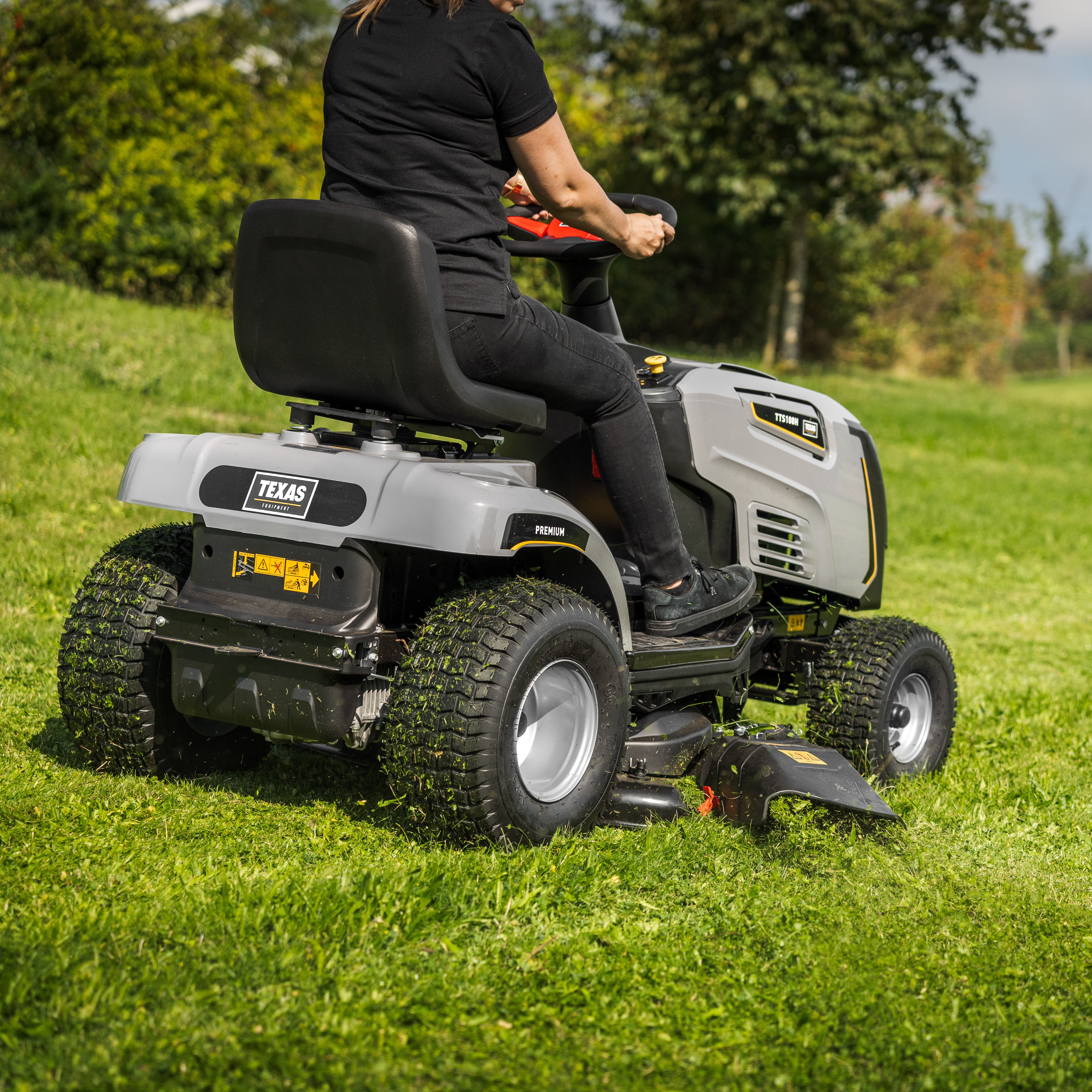 Texas Rasentraktor / Aufsitzmäher - TTS108H